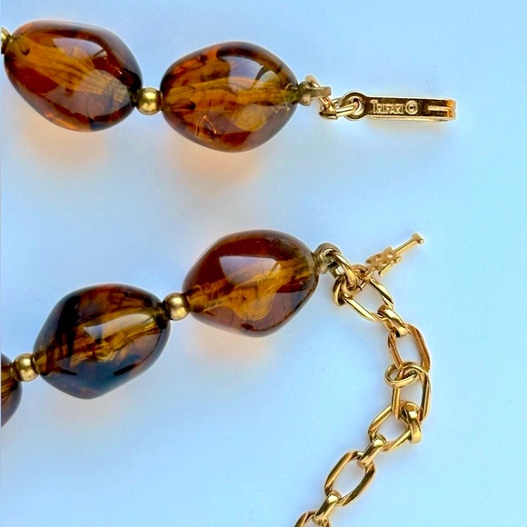 Crown Trifari Necklace Faux Tortoise Shell Amber Lucite Beads 15” Choker - Picture 5 of 7